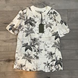 All Saints Trace Evolution White Top Short Sleeve Skulls Small